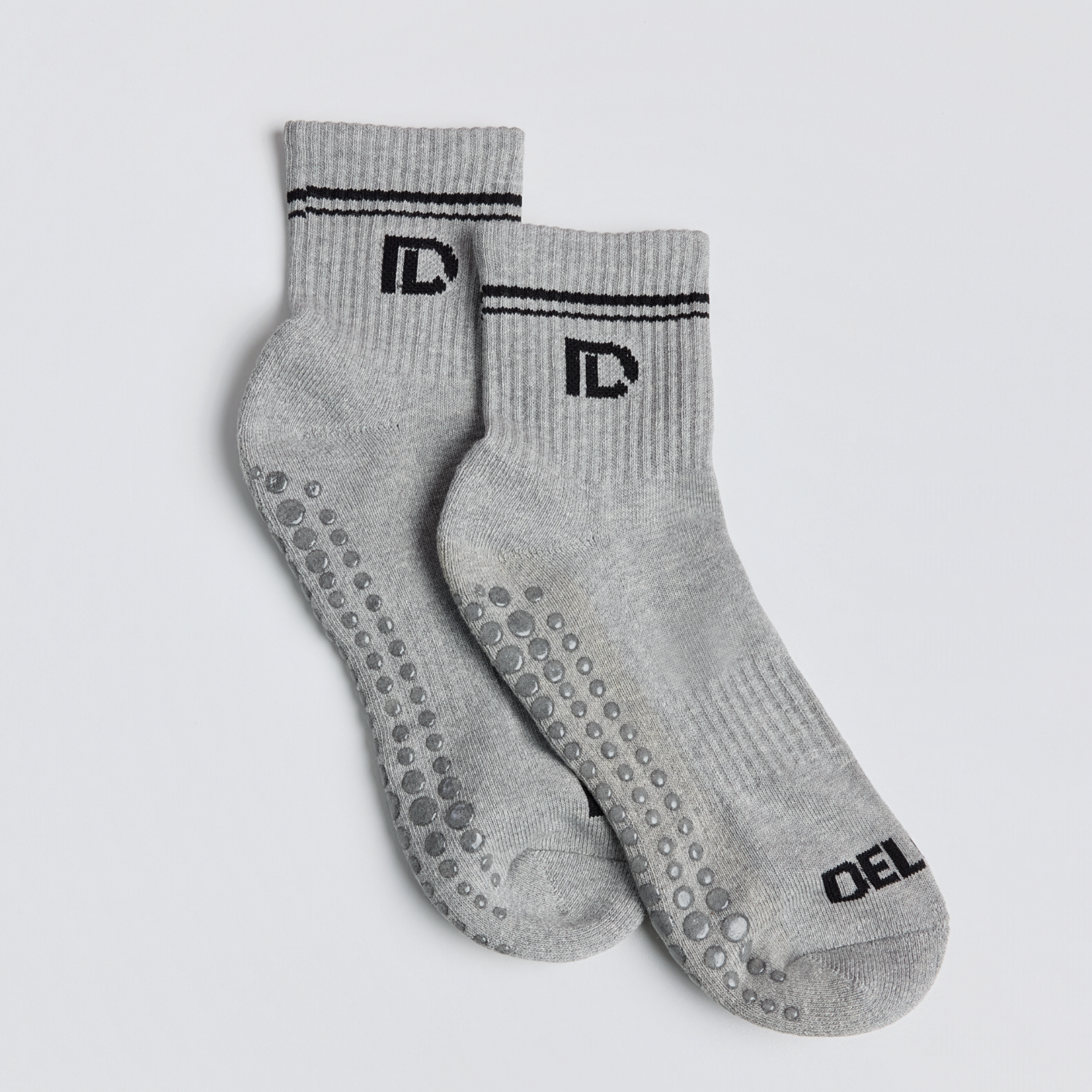 Classic Line Crew Grip Socks